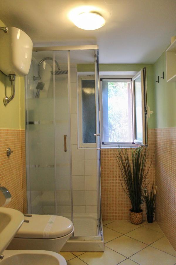 Apartamento Pedamentina Pulcinella Loft Nápoles Exterior foto